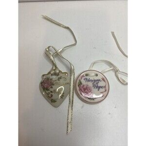 2 LONGABERGER Basket Horizon of Hope Heart Shape, Round Ceramic Tie On